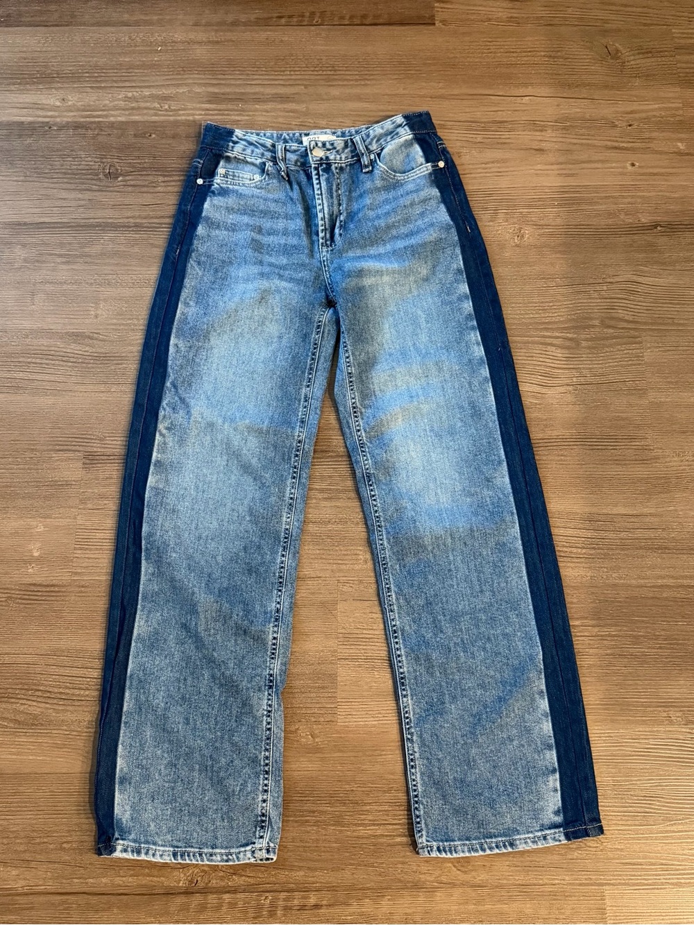 OAT New York Cloud Luxe Two Tone Mid Rise Straight Leg Jeans 26